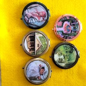 Portable compact mirrors